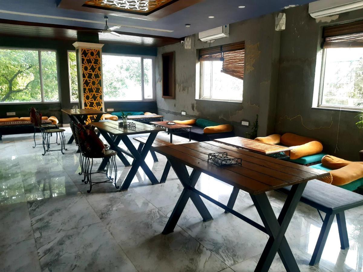 Zostel Rishikesh, Laxman Jhula Hostel Ngoại thất bức ảnh