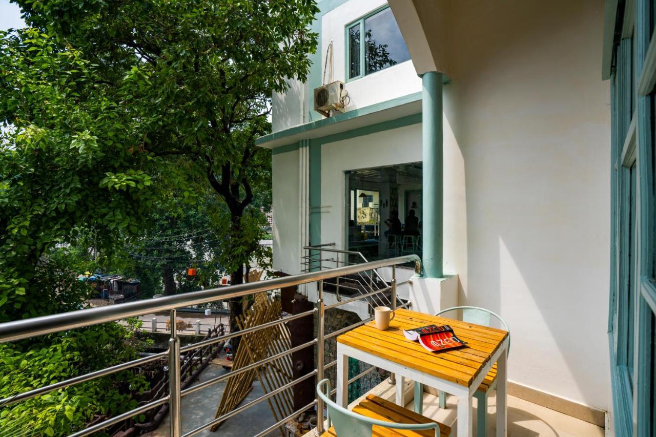 Zostel Rishikesh, Laxman Jhula Hostel Ngoại thất bức ảnh