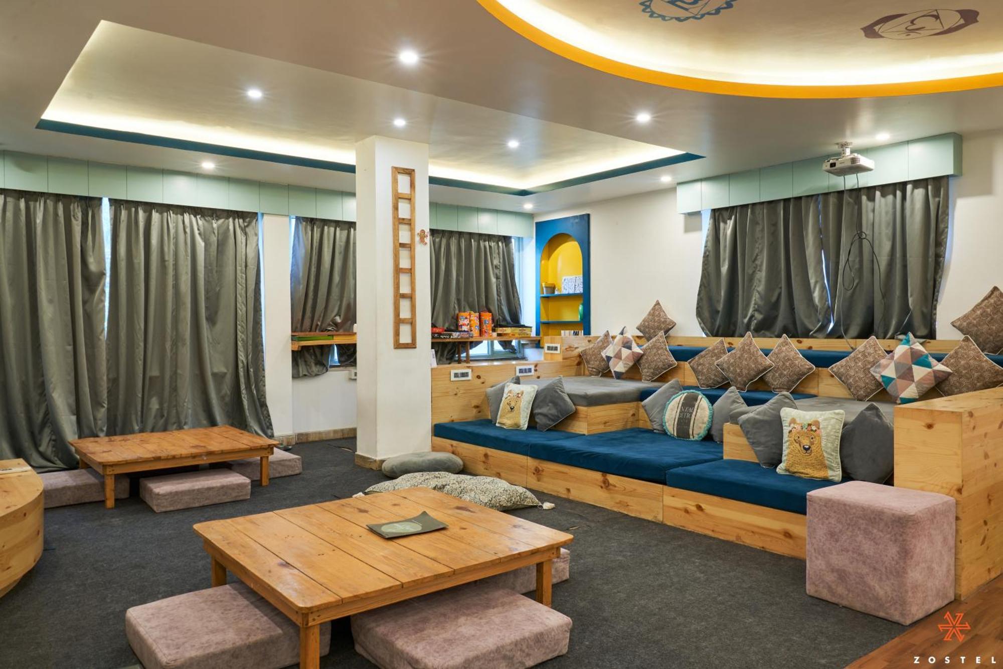 Zostel Rishikesh, Laxman Jhula Hostel Ngoại thất bức ảnh